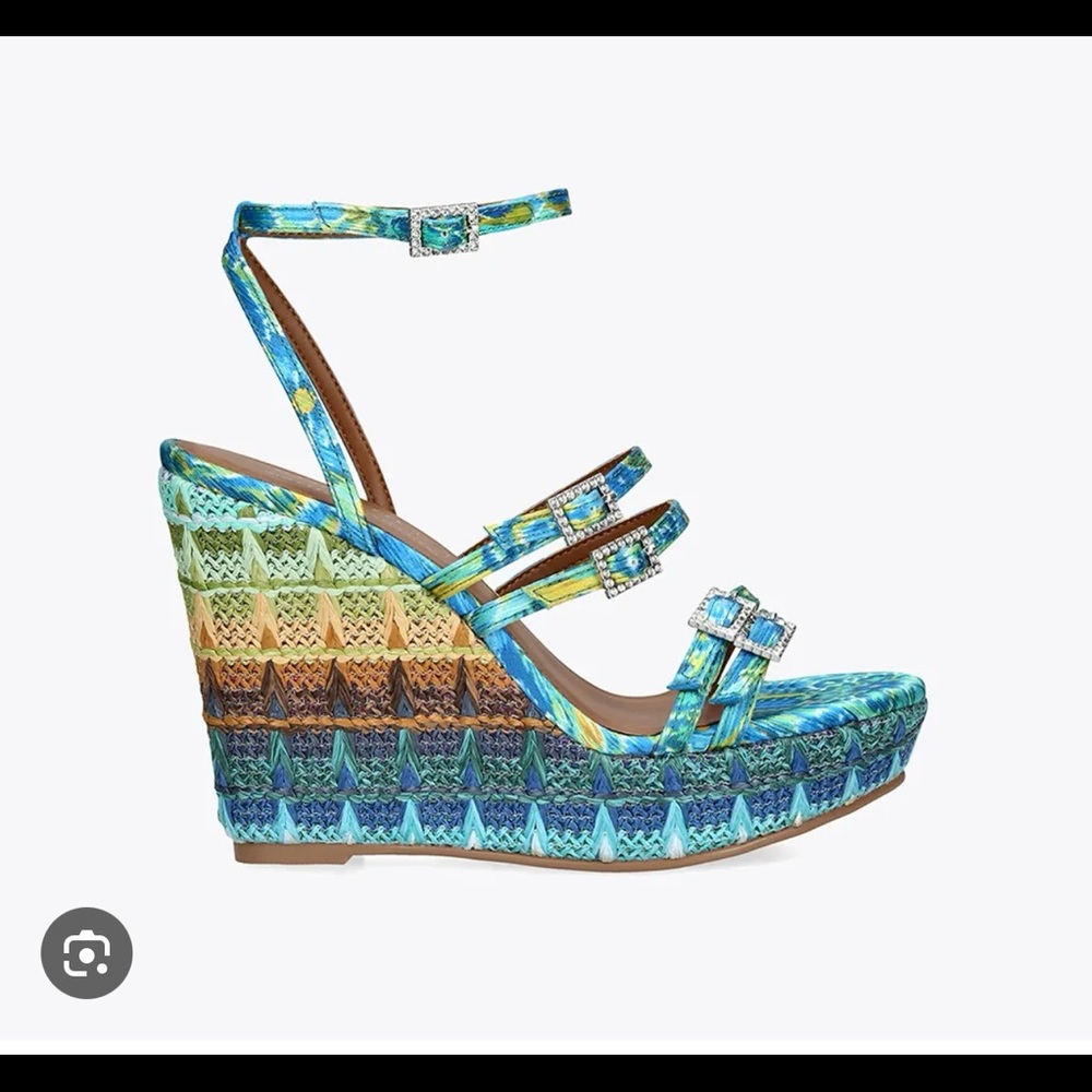 Kurt Geiger wedge